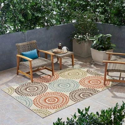 5' X 8' Seastar Medallion Outdoor Rug Beige/Blue - Christopher Knight Home 4 5' X 8' Seastar Medallion Outdoor Rug Beige/Blue - Christopher Knight Home - Image 2